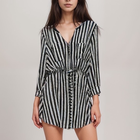 Torrid striped drawstring waist babydoll style top ❤️ - Picture 1 of 5